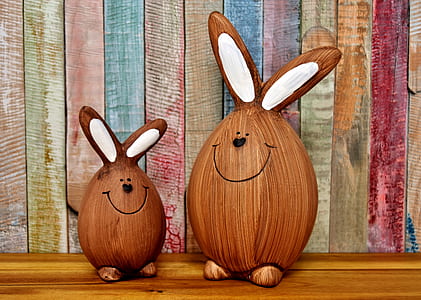 two brown-and-white bunny decors thumbnail