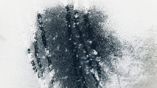 White And Black Stained Wall thumbnail