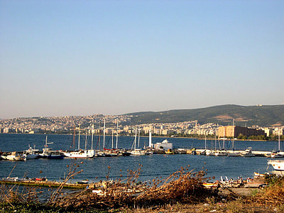 View of downtown Thessaloniki from Karabournaki in Greece thumbnail