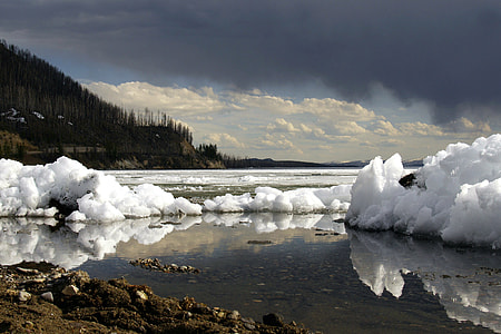 Yellowstone Lake in the winter at Yellowstone National Park, Wyoming thumbnail