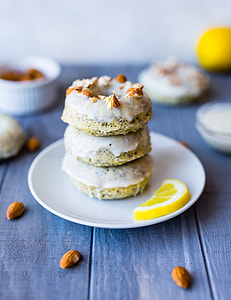 Lemon Poppyseed Donuts thumbnail