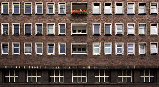 brown commercial building thumbnail