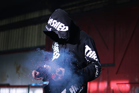 photo of man wearing hooded jacket thumbnail