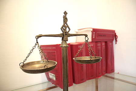 brass-colored balance scale thumbnail