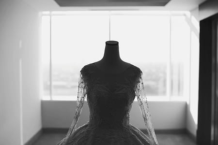 women's white dress on white mannequin thumbnail