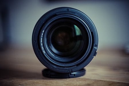 black camera lens thumbnail