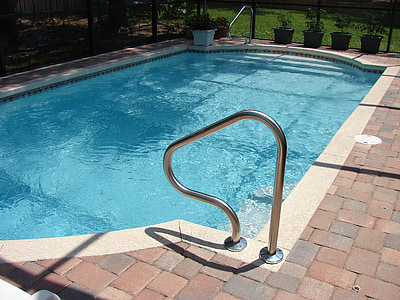 water pool with rails thumbnail
