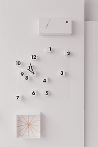 Modern wall clocks thumbnail