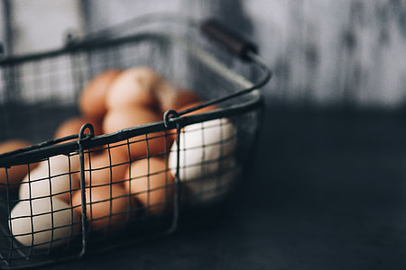 Metal wire basket with eggs thumbnail