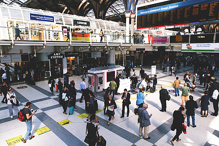 A busy train station at Liverpool Street in London. Image captured with a Canon 6D thumbnail