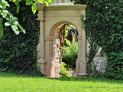 beige concrete arch thumbnail