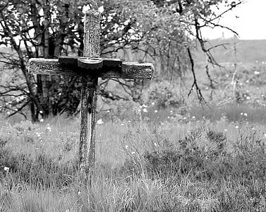 grayscale photo of cross thumbnail