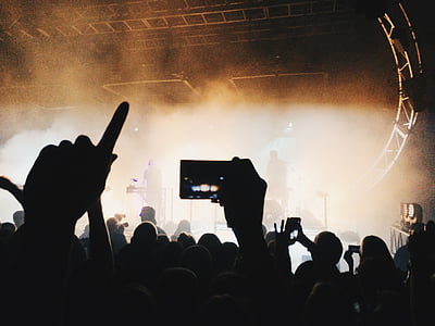 silhouette of smartphone thumbnail