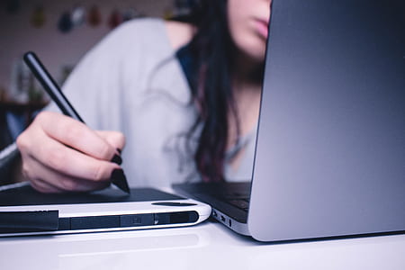 woman using stylus pen thumbnail