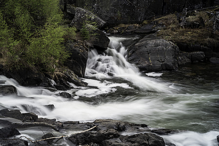 Looking across the cascading waters of Cameron Falls thumbnail