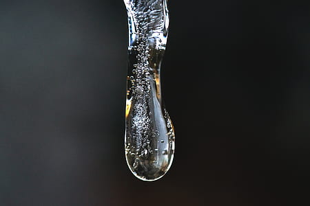 macro shot photography of water droplet thumbnail