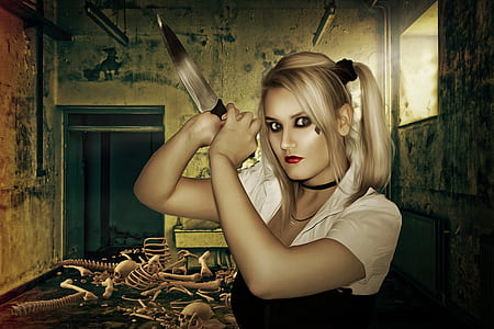 Harley Quinn cosplay thumbnail