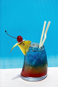 clear drinking glass with straws thumbnail