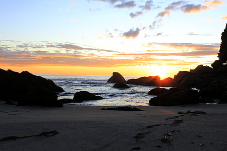 sea stack under golden hour thumbnail