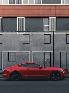 photo of red coupe thumbnail