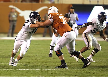 football players in field thumbnail
