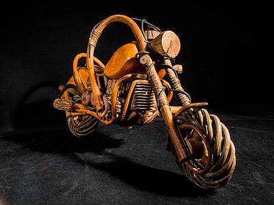 brown wooden cruiser motorcycle scale model thumbnail