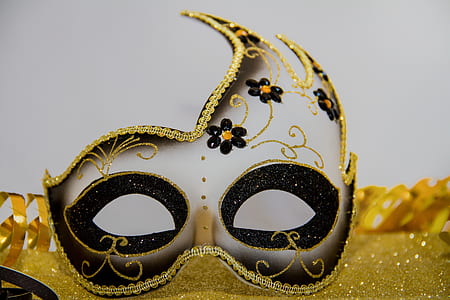 gray and gold masquerade mask thumbnail