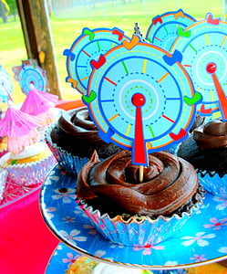chocolate cupcakes thumbnail