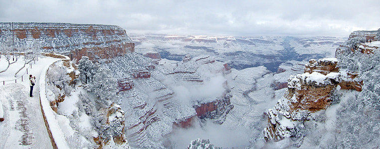 Winter and Snow in Grand Canyon National Park, Arizona thumbnail