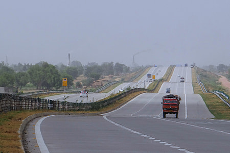 Yamuna Expressway, Delhi-Agra thumbnail
