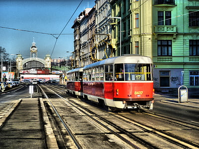 tram on road thumbnail