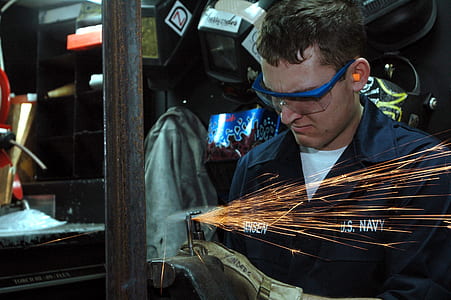 man welding thumbnail