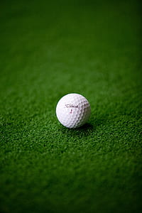 white Titleist golf ball thumbnail