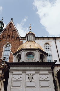 The magic of the first Polish Capital City, Cracow, Poland thumbnail