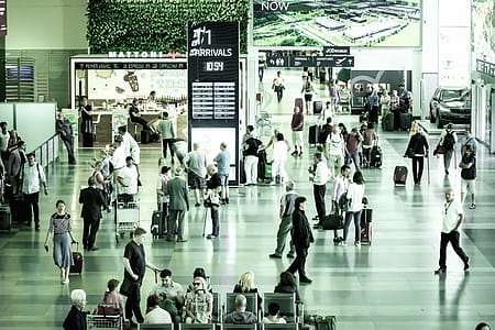 People at the Airport thumbnail