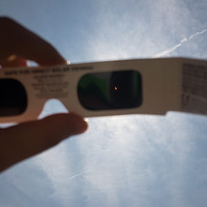 person holding 3D glasses thumbnail
