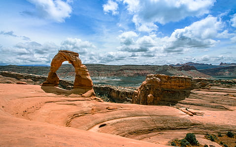 monolith rock thumbnail