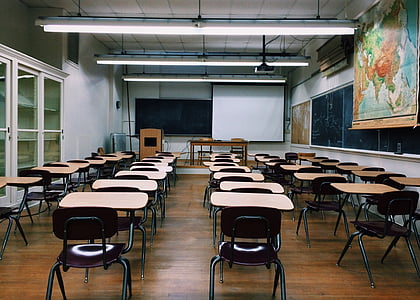 white screen projector classroom thumbnail