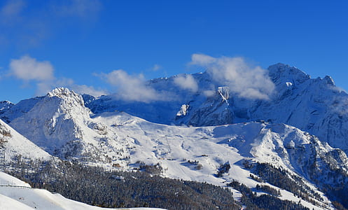 snowy mountain under the blue sky thumbnail