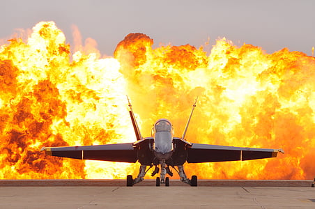 gray fighter aircraft thumbnail