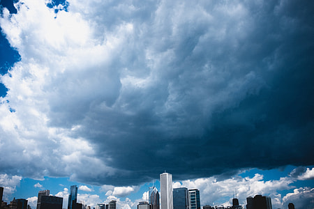 Sky above Chicago thumbnail