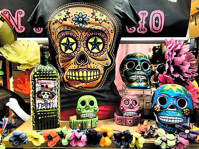 Calavera table decor collection thumbnail