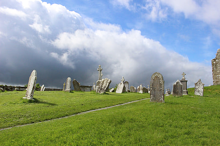 gray tombstones thumbnail