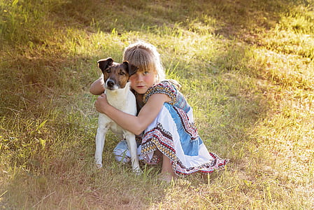 girl hugging the Jack Russell terrier thumbnail