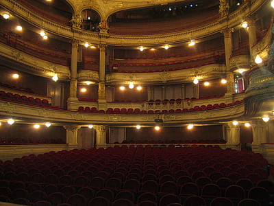 empty theater thumbnail