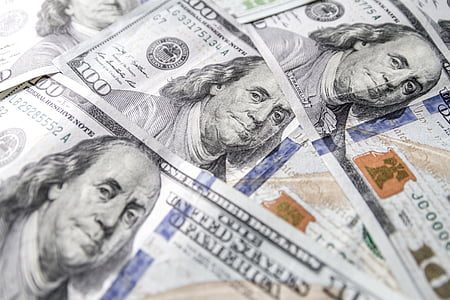 100 U.S. dollar banknotes thumbnail