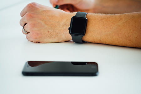 black Apple Watch and iPhone 7 thumbnail