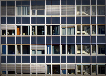 building windows painting thumbnail