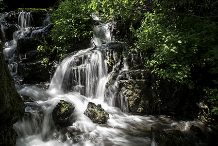 Waterfalls at Governor Dodge State Park, Wisconsin thumbnail