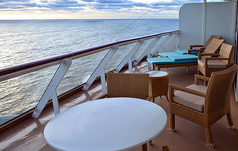 round white empty table on ship thumbnail
